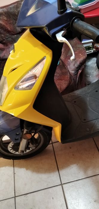 Moped/scuter SYM Taiwanez 49ccm