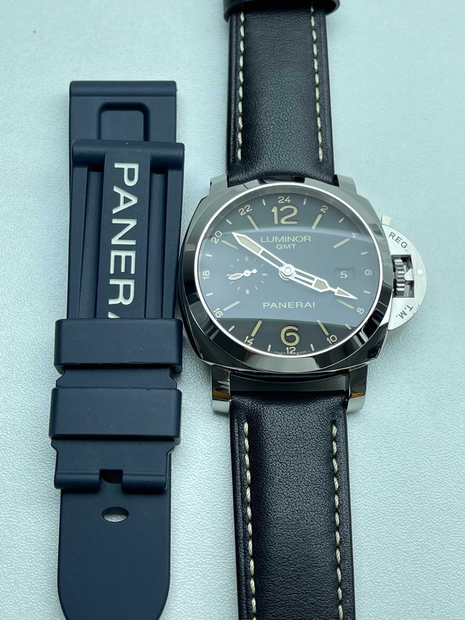 Panerai PAM531 GMT