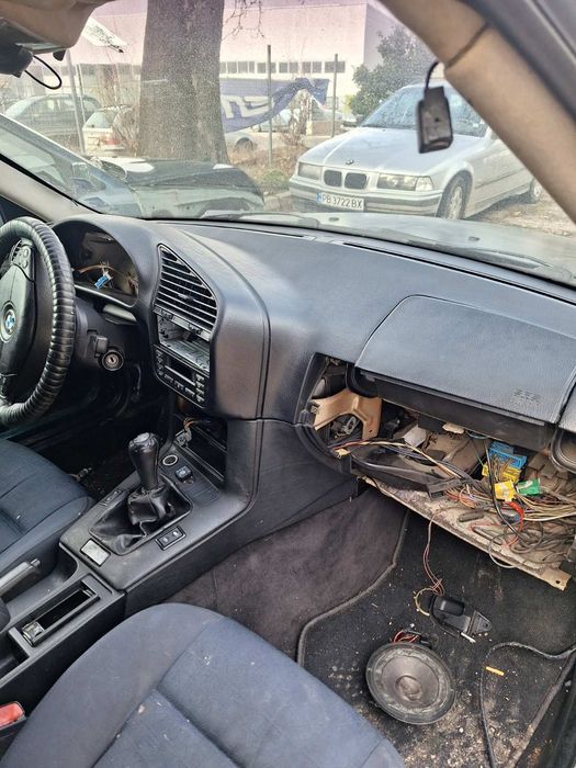 Bmw e36 комби на части