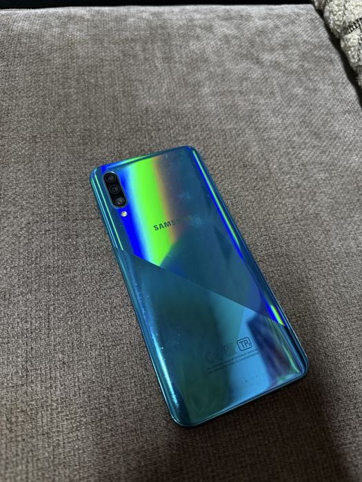 Продам Samsung A30s
