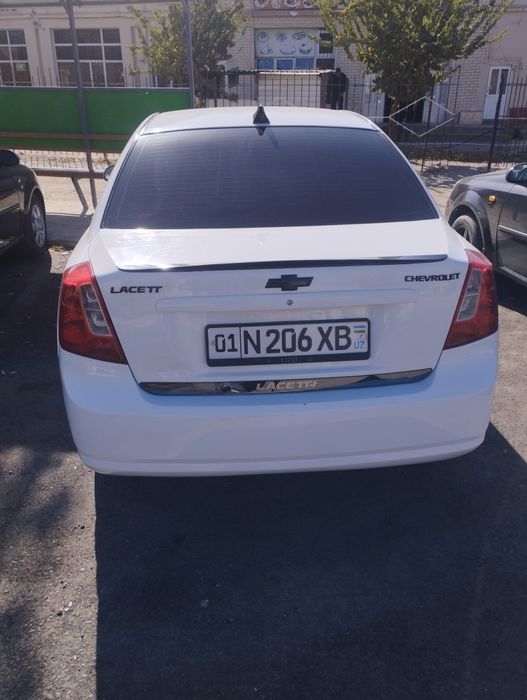 Lacetti 1.8 2013