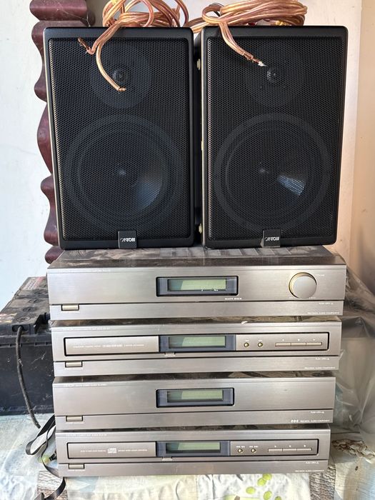 Canton Тонколони със усилвател