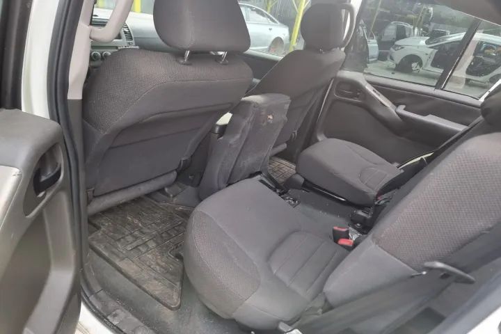 caseta pompa directie servo frana kit chit ambreiaj volanta pornire contact cu cheie calculator ecu  Nissan Pathfinder R51, an 2008, motor 2.5 dci 171cp cod YD25DDti,  dezmembrez