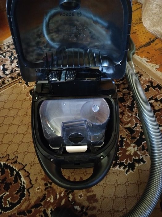 Мощный БОШ кантейнер