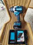 Pistol impact Makita DTW 700 nou