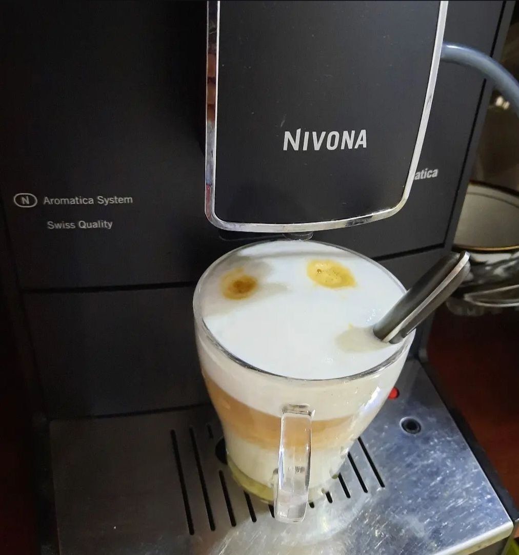 Продаю кофе машина Nivona