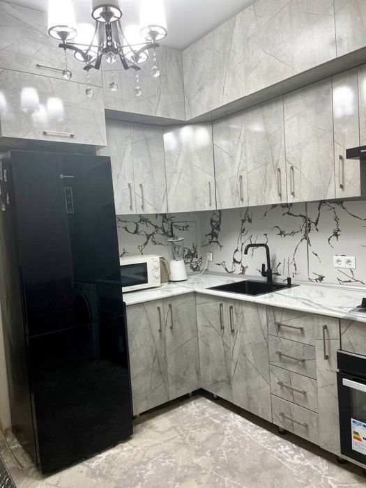 Olmazor cityda 3 xonali kvartira sotiladi