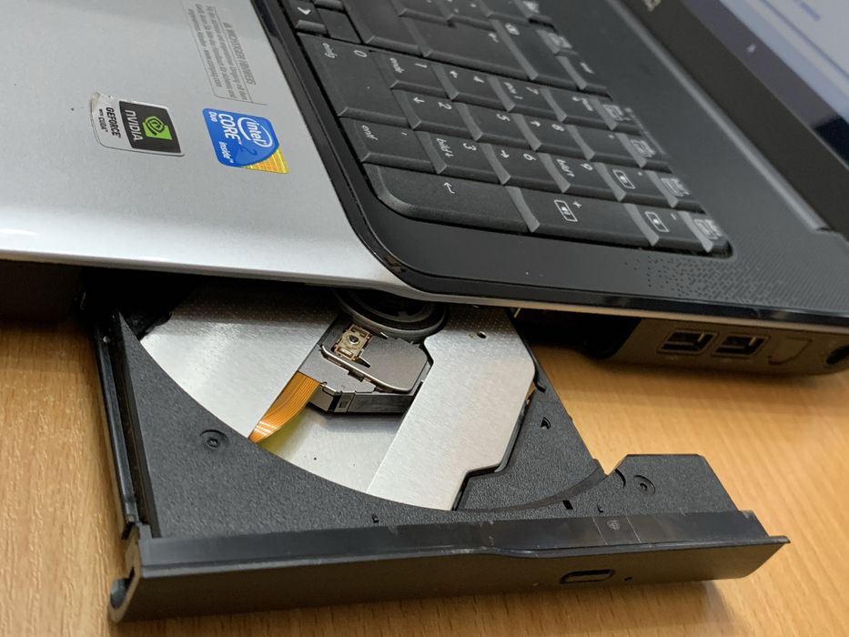 Laptop Compaq Presario CQ 71