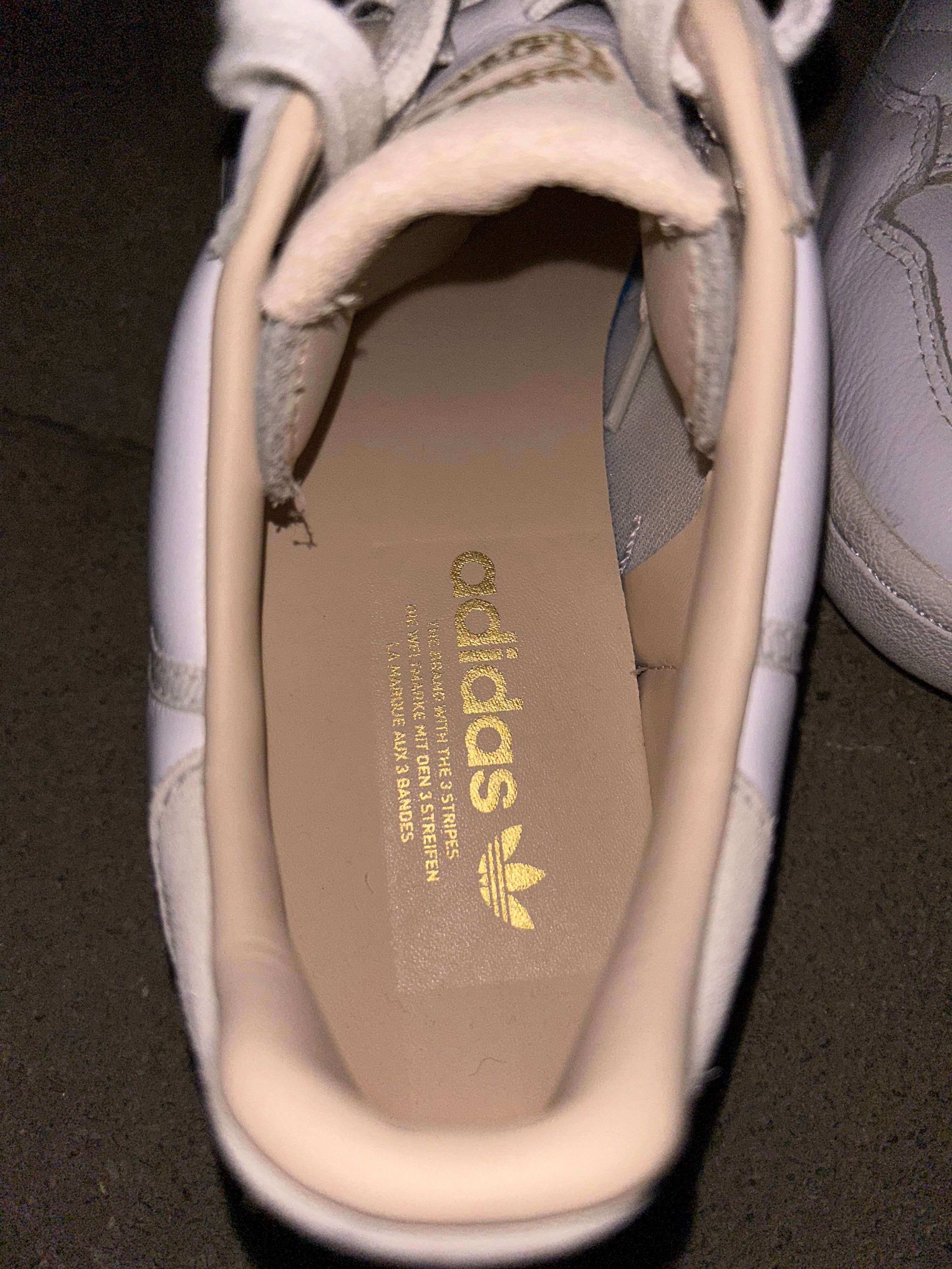 Adidas      обувки