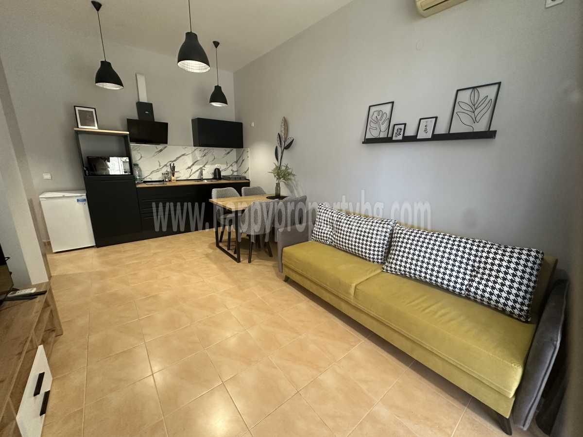 Продава се Двустаен апартамент в Свети Влас - 48 кв.м за 1521 €/кв.м - Снимка #3