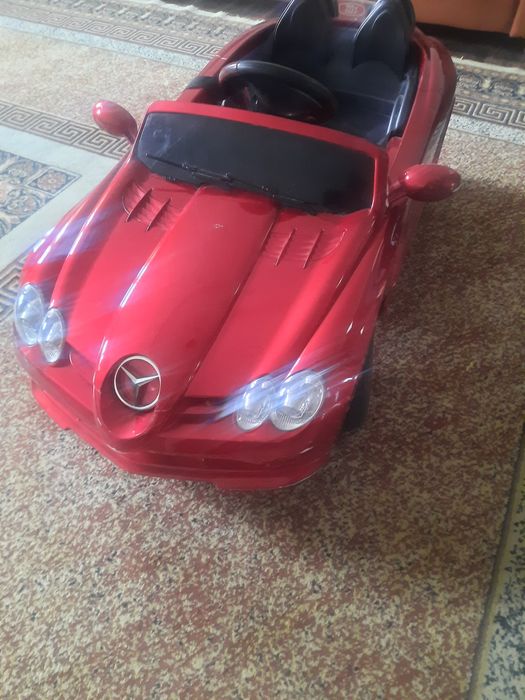 Продам детскую автомашину.