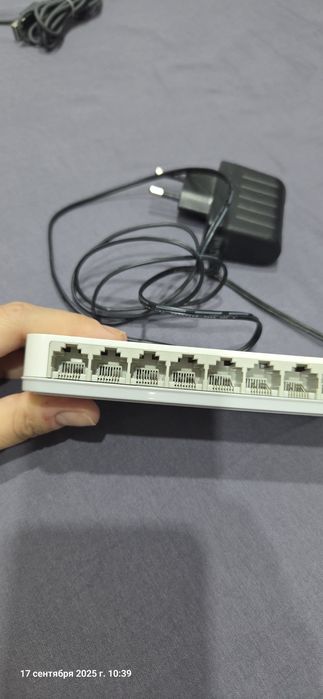 Мышка б/у 2600тг, сетевой коммутатор б/у D-Link 2700тг