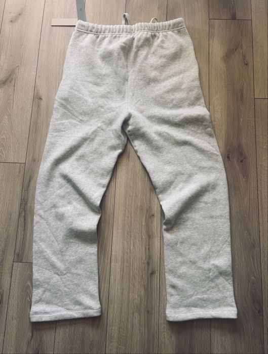 Essentials долнище SS22 baggy