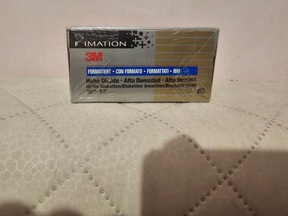 Cutie sigilată 10 dischete floppy Imation