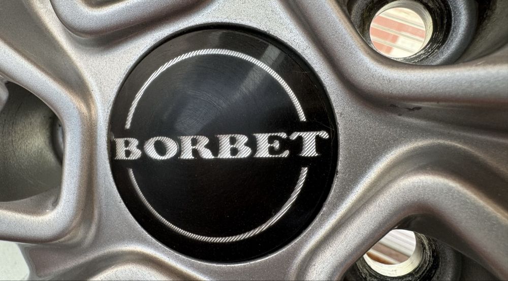 Jante Bmw BORBET (Germany) 17 x1,x2 + cauciucuri iarna 205/60/17 5x112