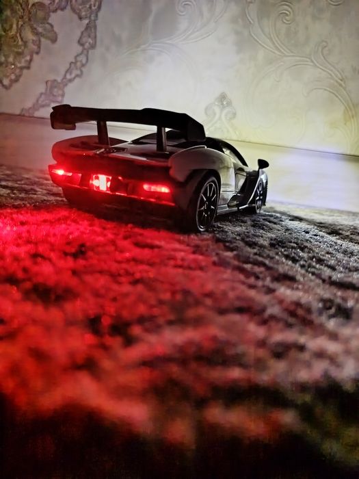 Metallic car McLaren Senna gtr