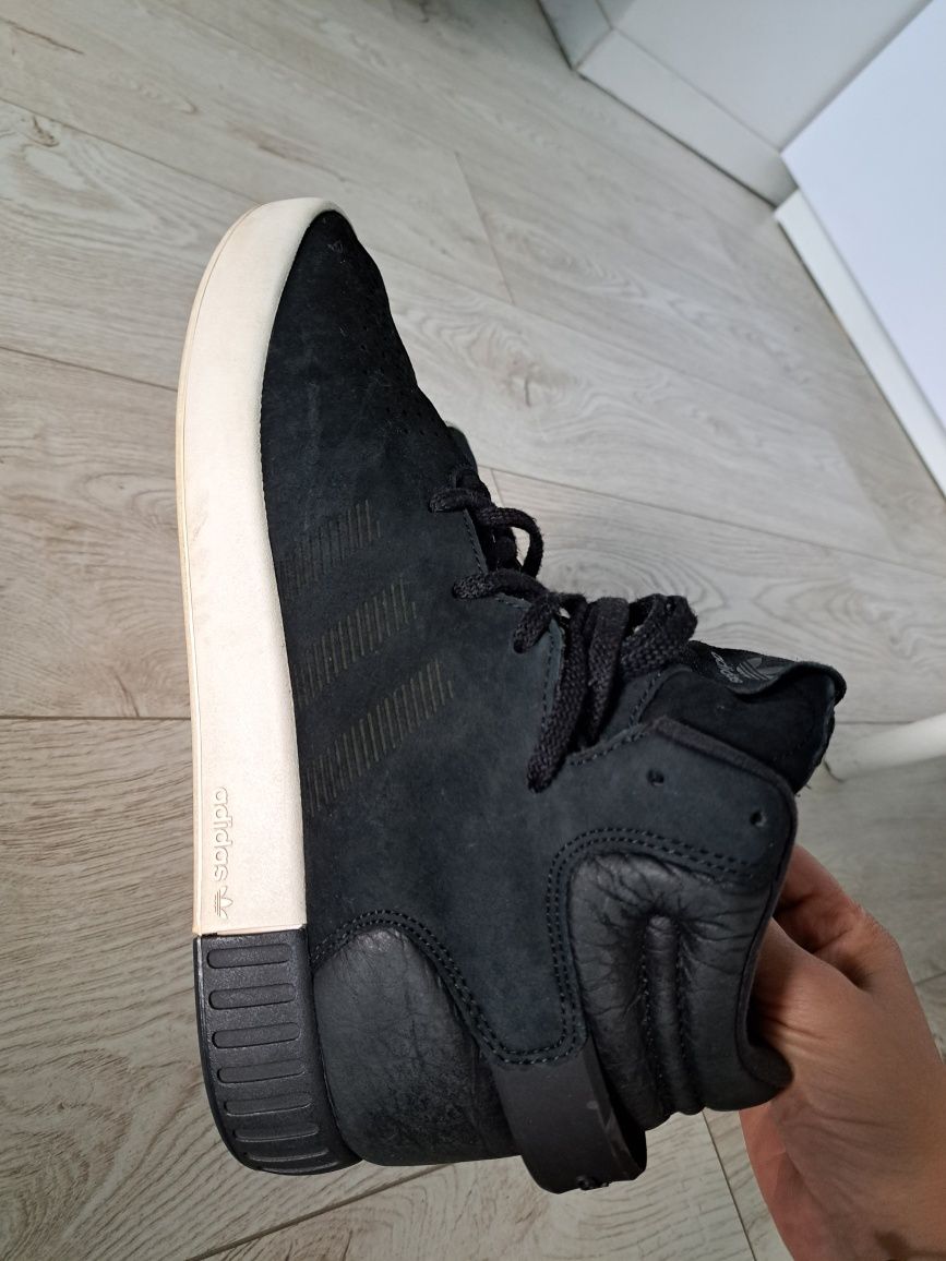 Adidasi ghete adidas tubular marimea 44 28.5 cm