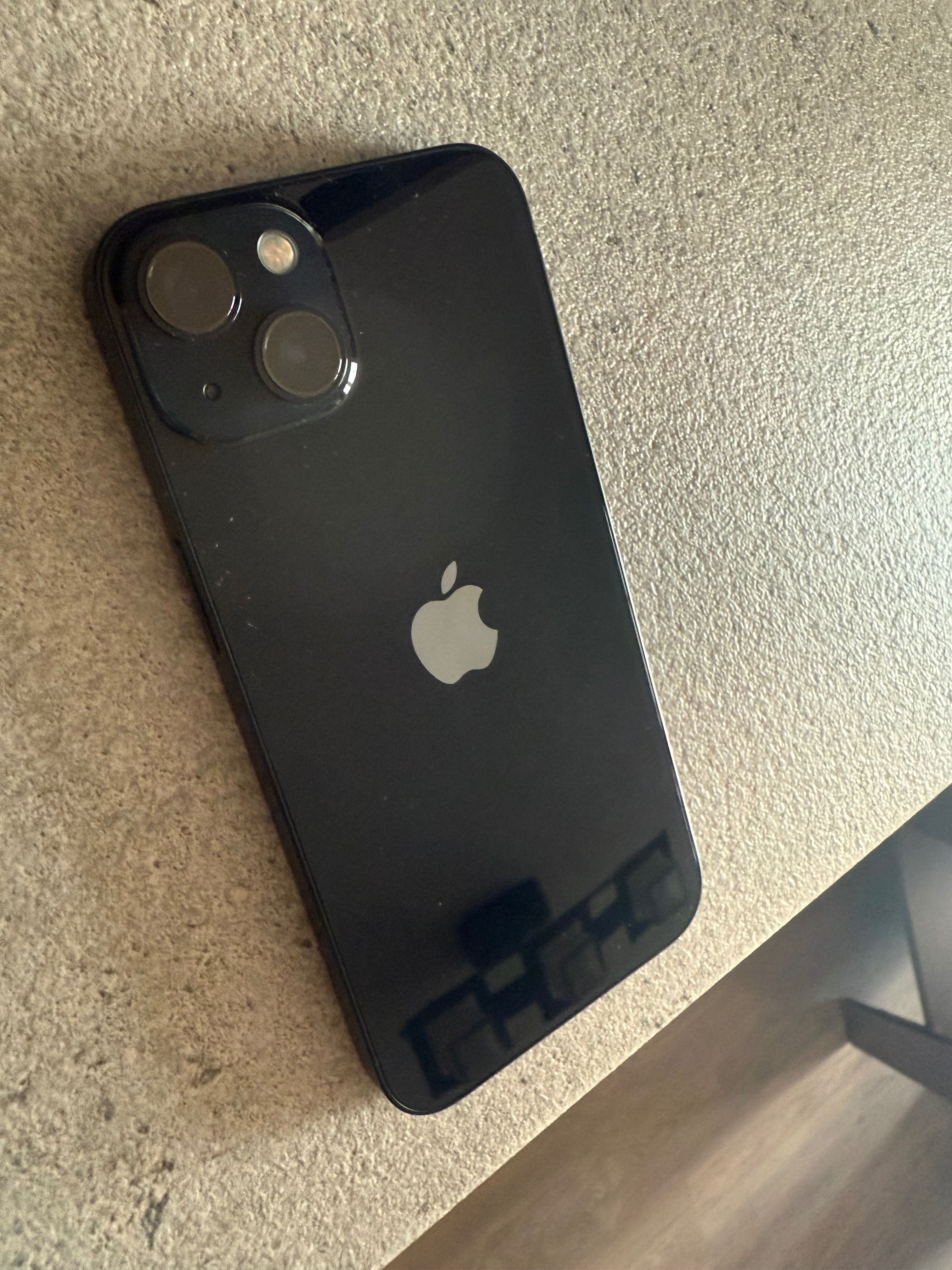 Iphone 13, 128GB, Midnight black, с гаранция!
