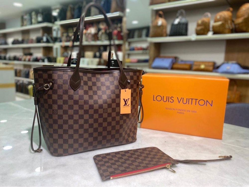 Geanta Louis Vuitton