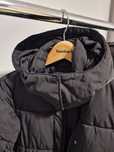 Geaca lunga neagra