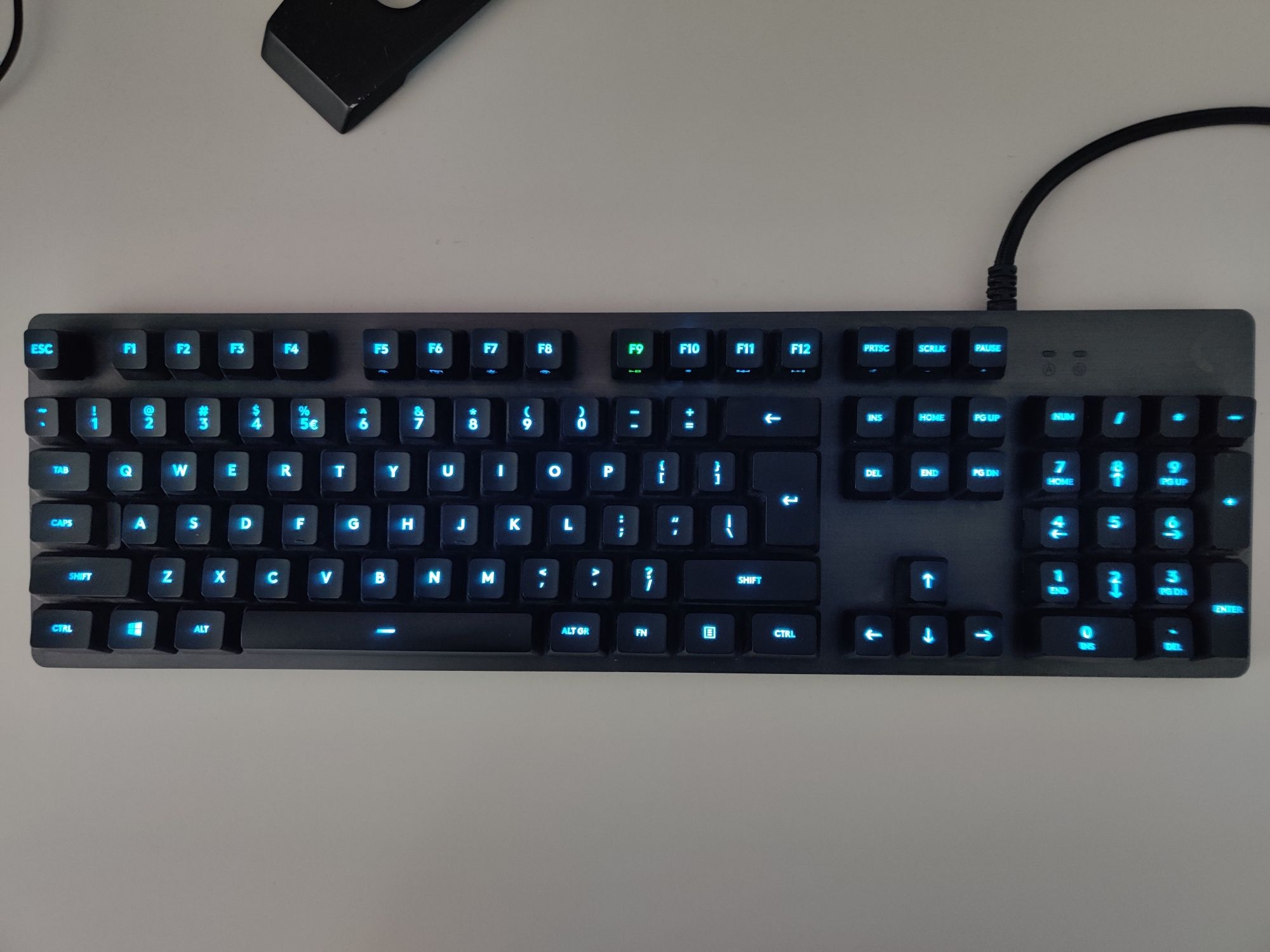Tastaturi Logitech G512 Carbon + Logitech G213