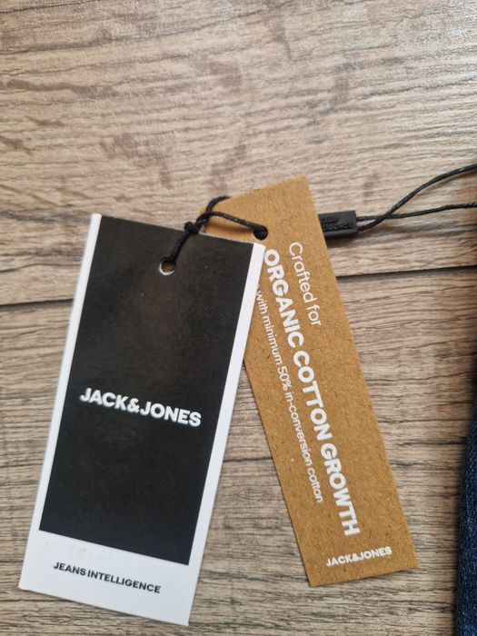 Мъжки тъмно сини дънки