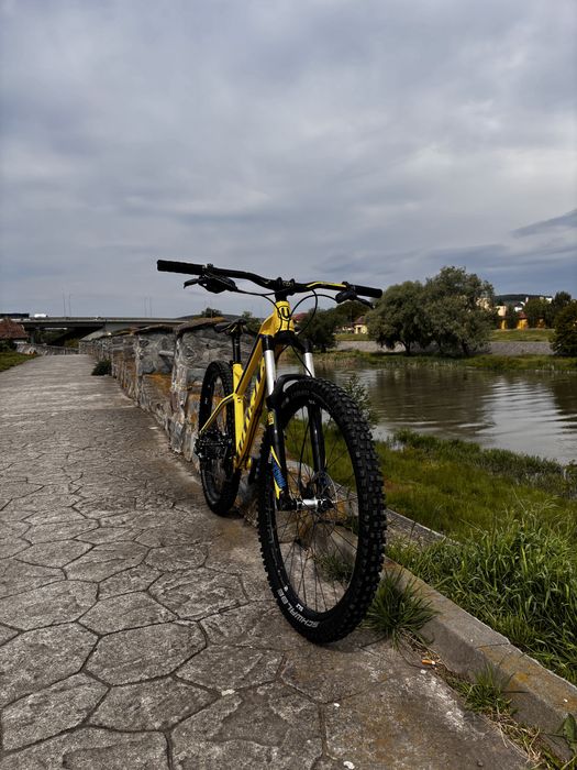 MTB  Mondraker Vantage 27,5 M 140mm trail enduro