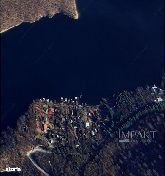 Teren extravilan 3000 mp cu deschidere spre lacul Tarnita