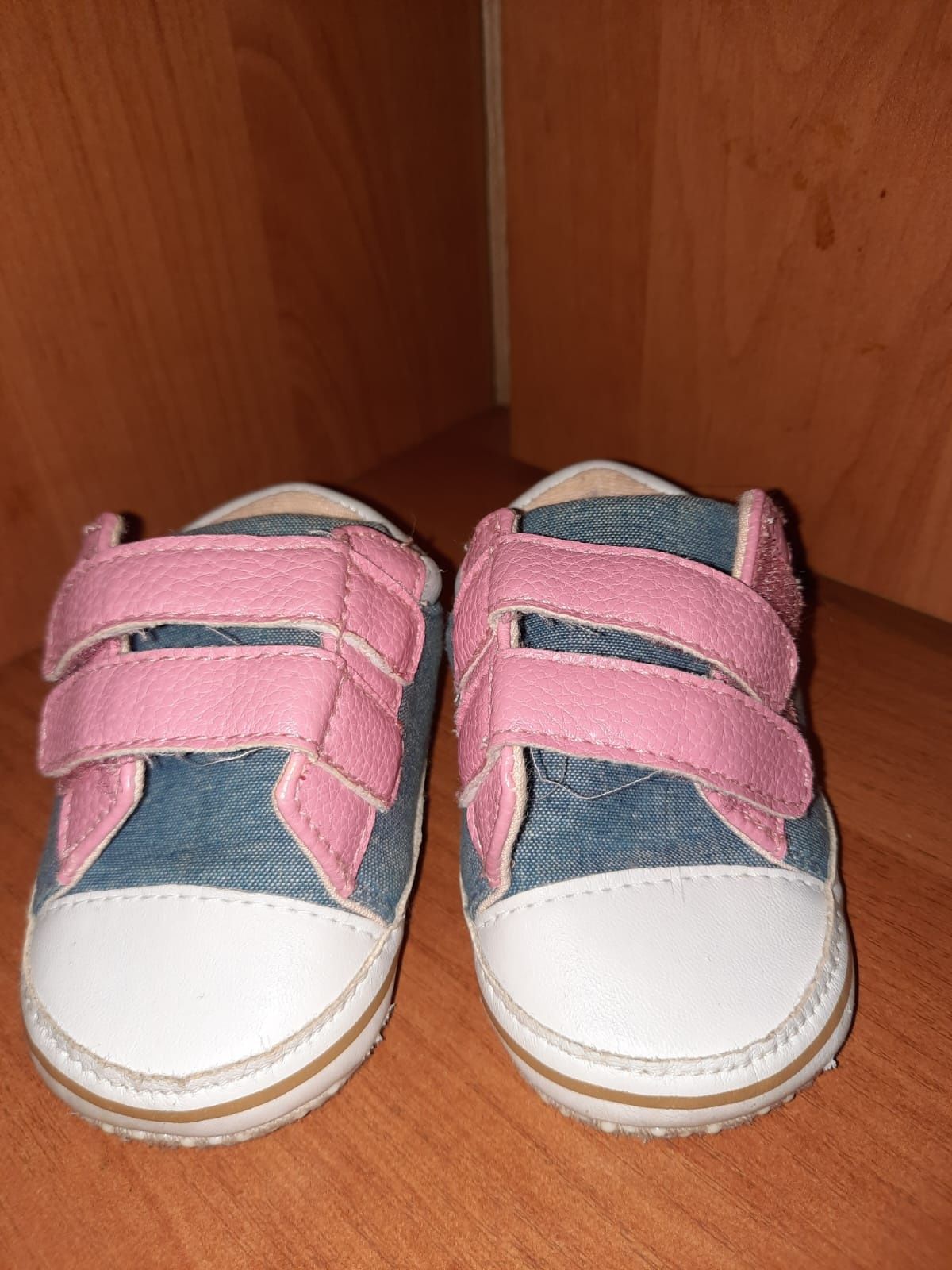 Детская обувь разная от 16 до 25 размера
