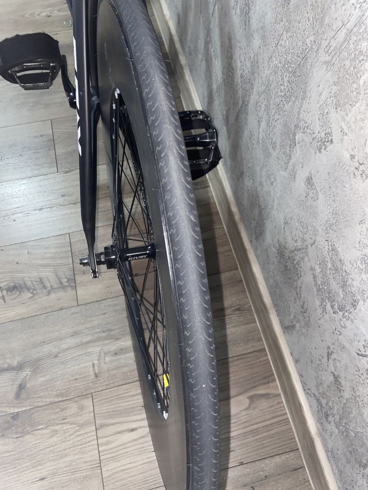 Gray F15 fixed gear