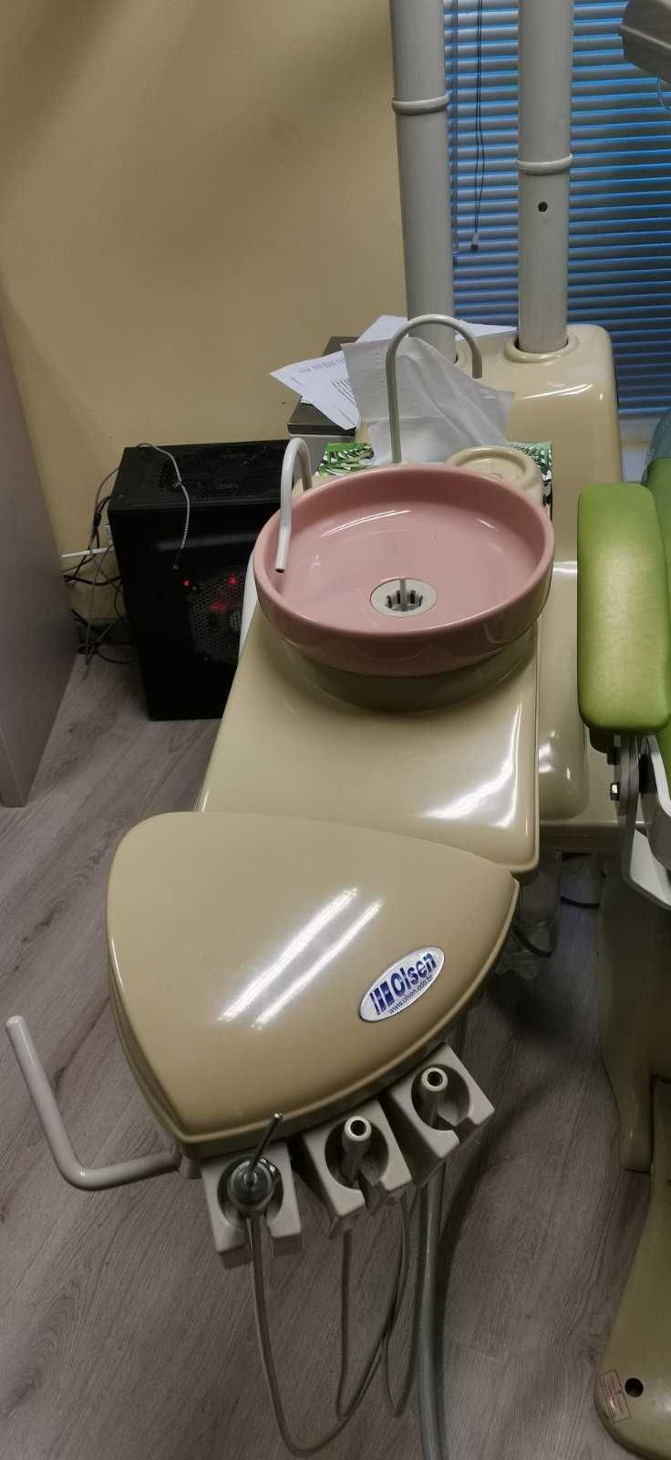 Стоматологичен стол