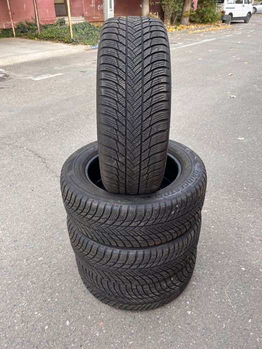 225/60/17 Bridgestone iarna