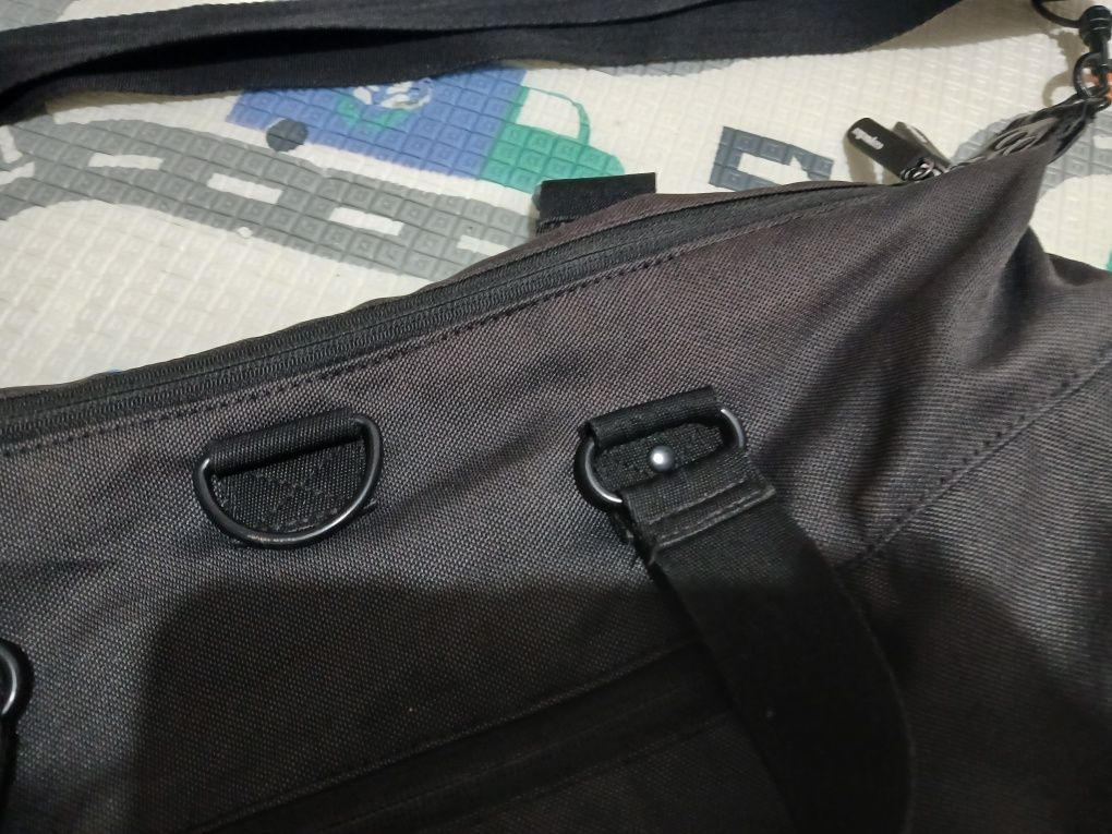 Easywalker jet black чанта