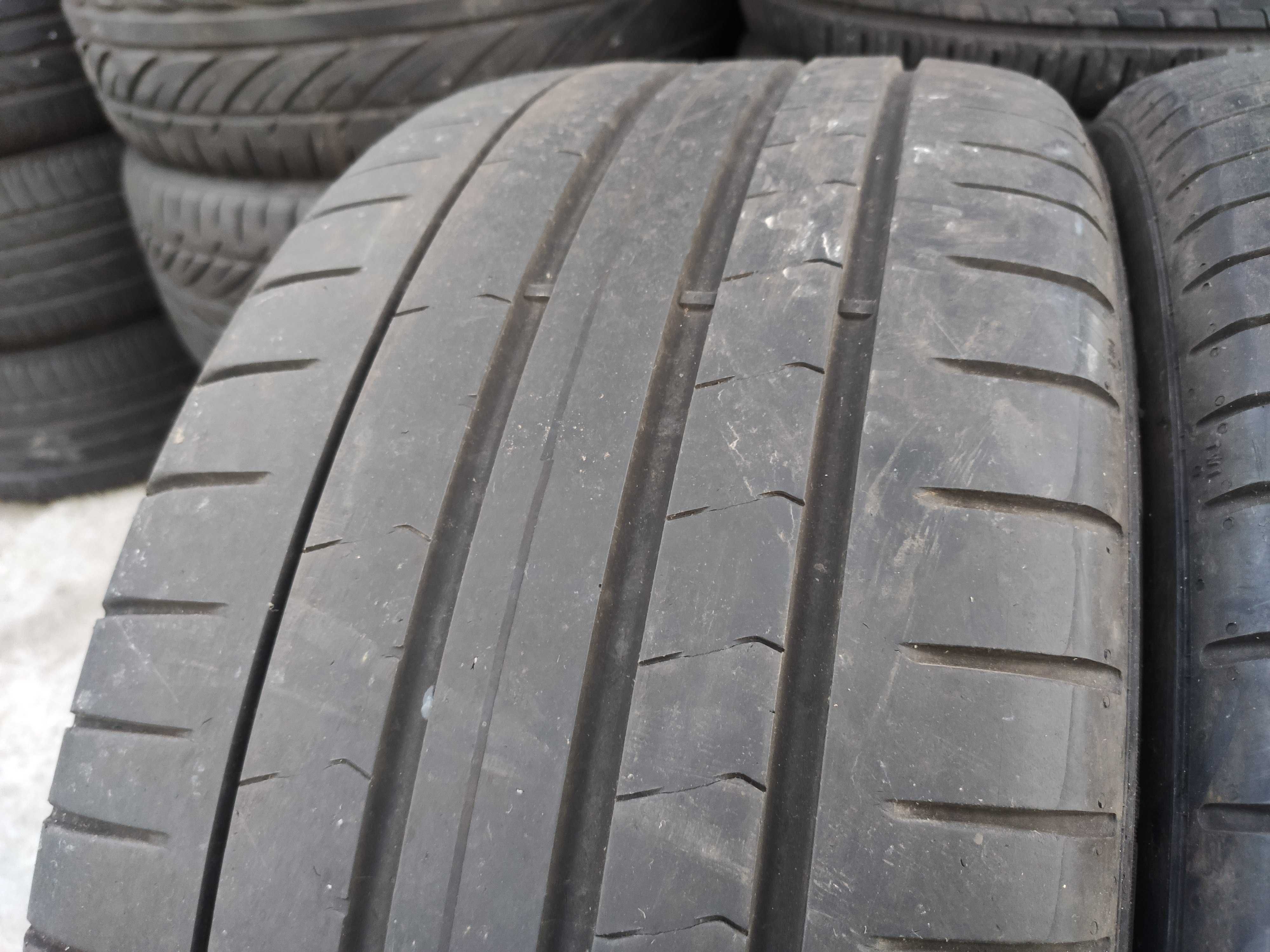 2бр Летни Гуми 255 35 19 - Pirelli Runflat MO