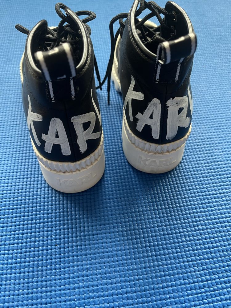 Karl  Lagerfeld : 37 / Оригинал