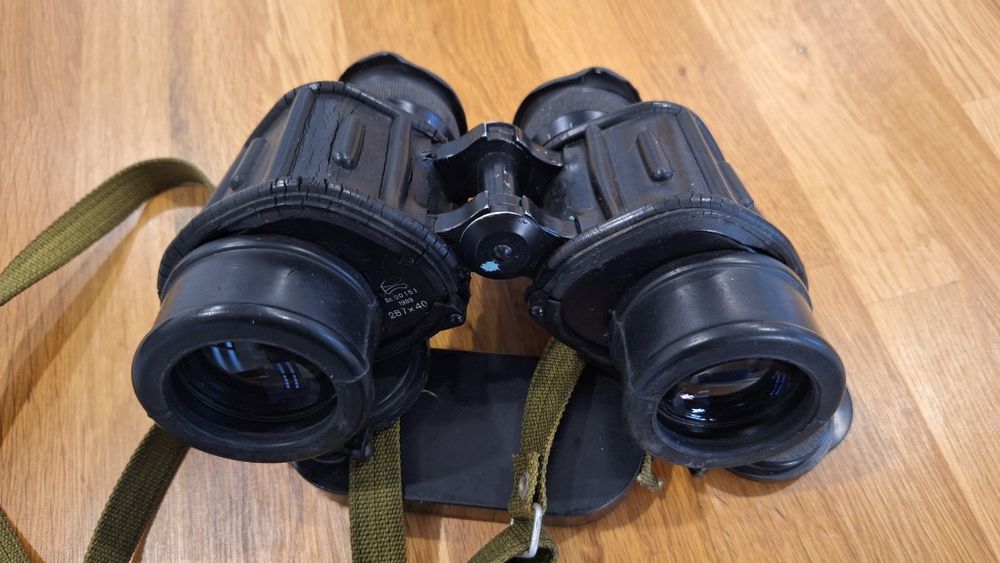 Binoclu militar  IOR 7x40 productie 1989