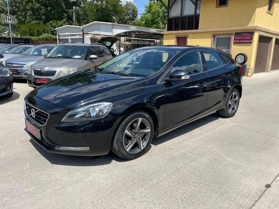 Volvo V40 Volvo V40 D2 // Vindem in Rate Avans Zero cu Buletinul //