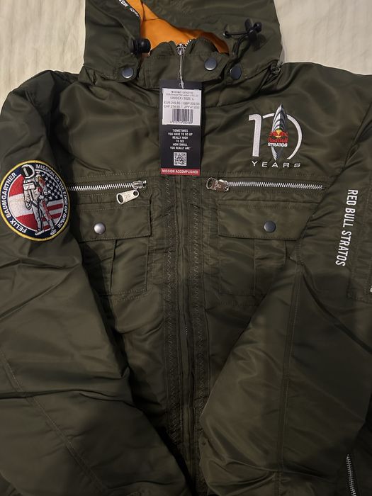 Geaca  Redbull Stratos editie Limitata