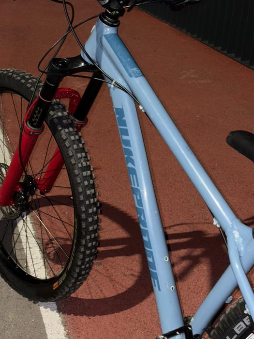 Nukeproof scout M