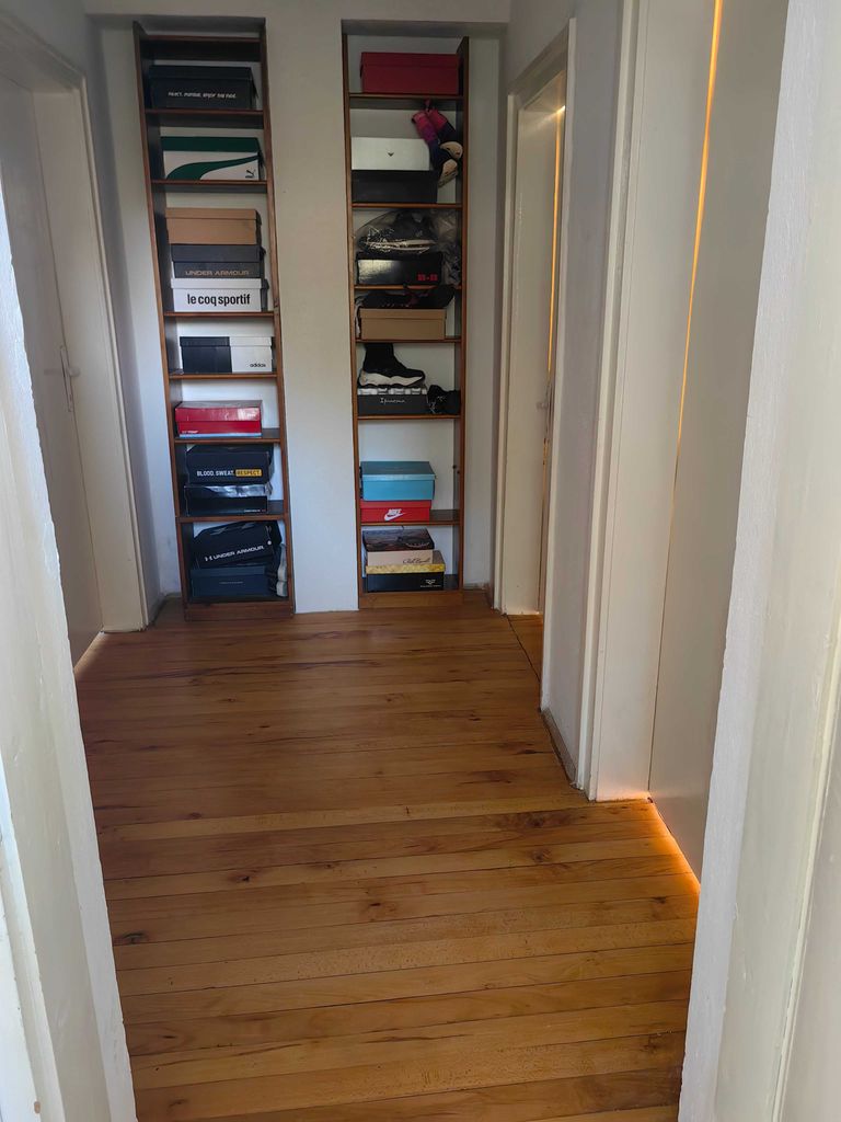 Продава се Къща в София, 7-ми 11-ти километър - 212 кв.м за 1048 €/кв.м - Снимка #16