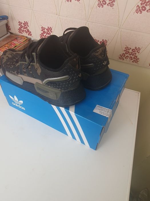 Adidas уникален и много рядък модел