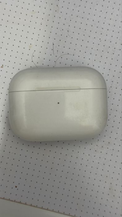 Продам оригинал Airpods pro