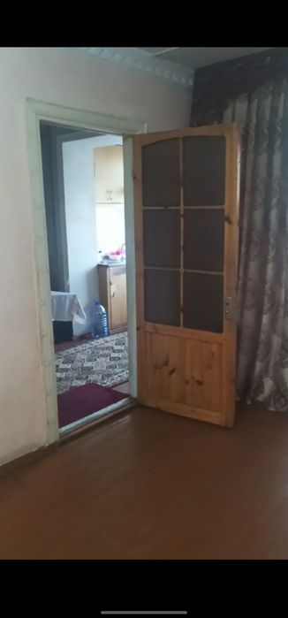Ижарага уй берилади  камчатка изза  урикзор  атрофи  2 хона  300& лубо