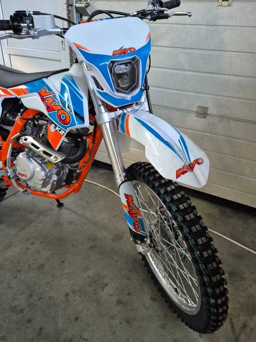 Motocicleta cross enduro Kayo K2 250CC 4T (ROTI 21" - 18")