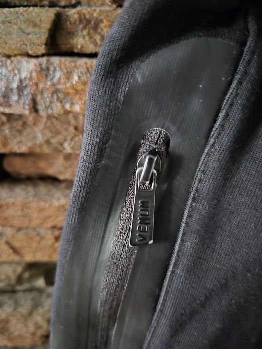 Детски анцунг Venum / Перфектно състояние / 13-14 г. Оригинален