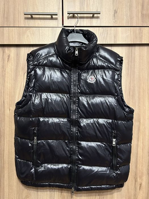 Vesta Puf Moncle.r Bormes