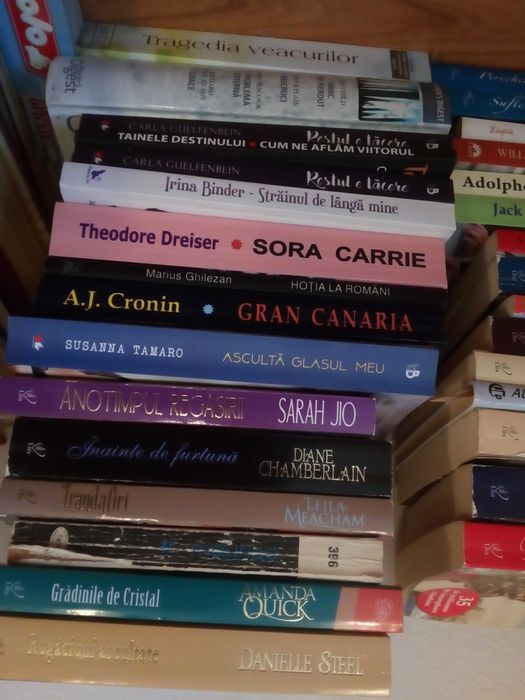 120 de cărți - 140 lei toate!