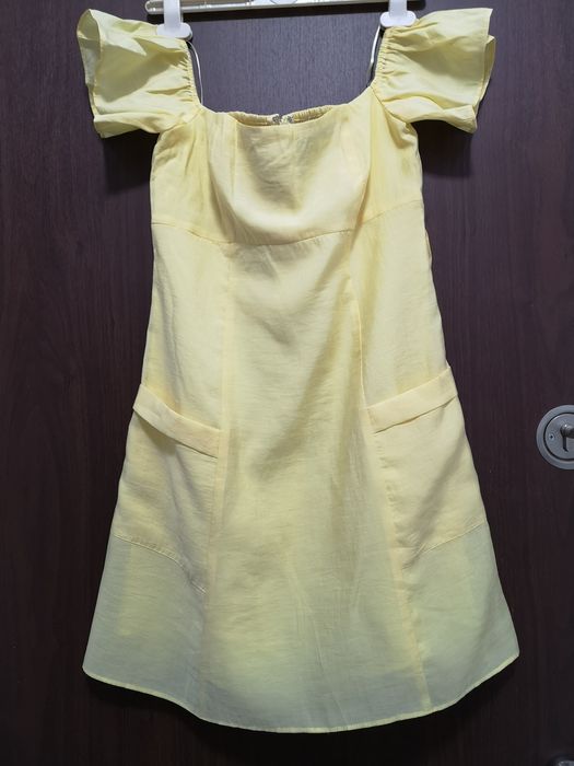 Rochie de vara Zara, noua, marimea L (se potrivește S/M)