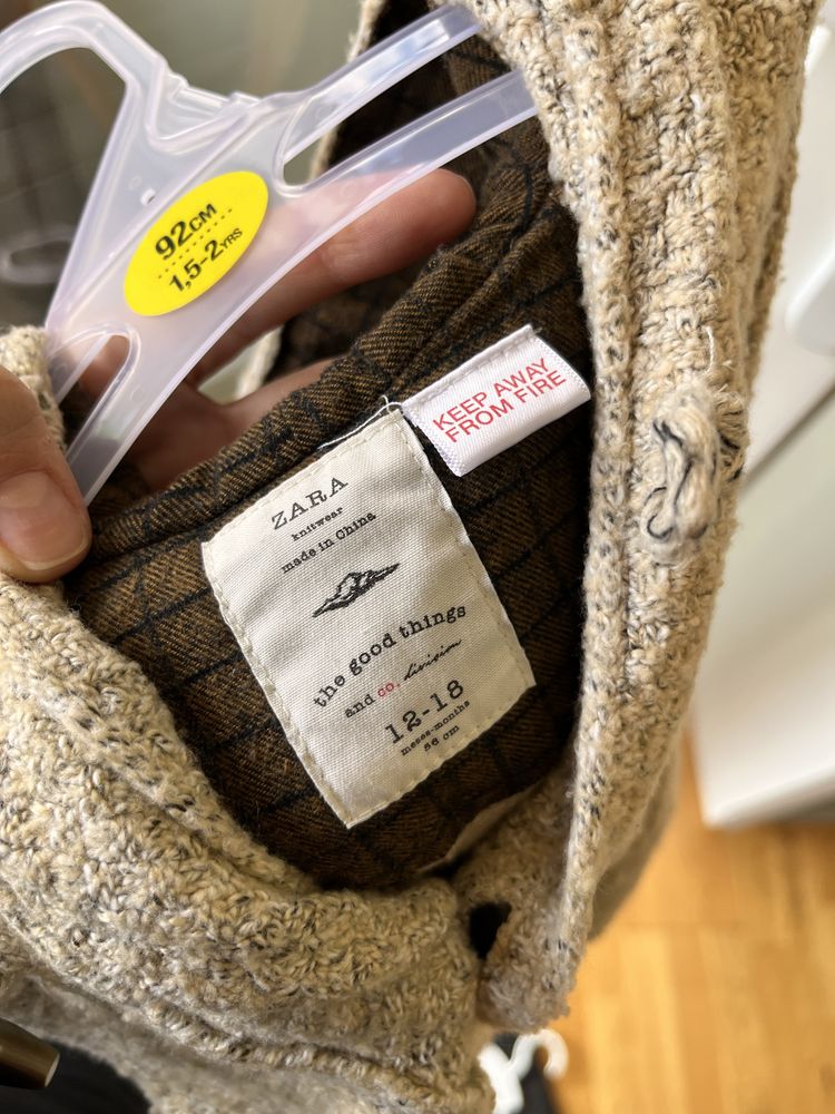 Яке Benetton, жилетка Zara от 1 до 2 години