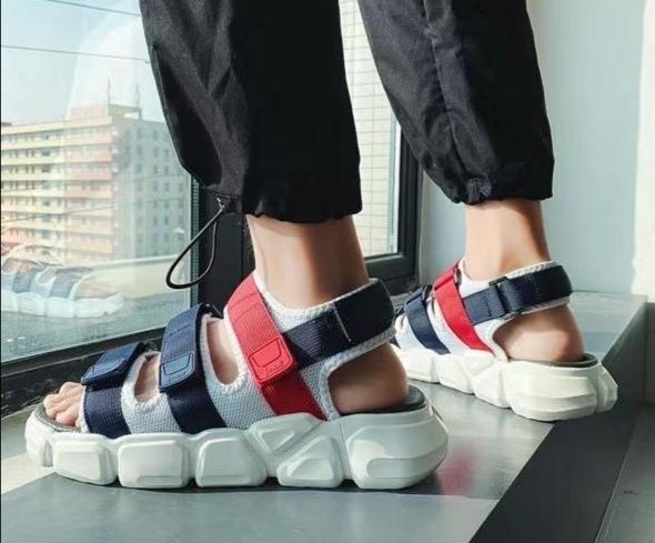 Мужские сандалии